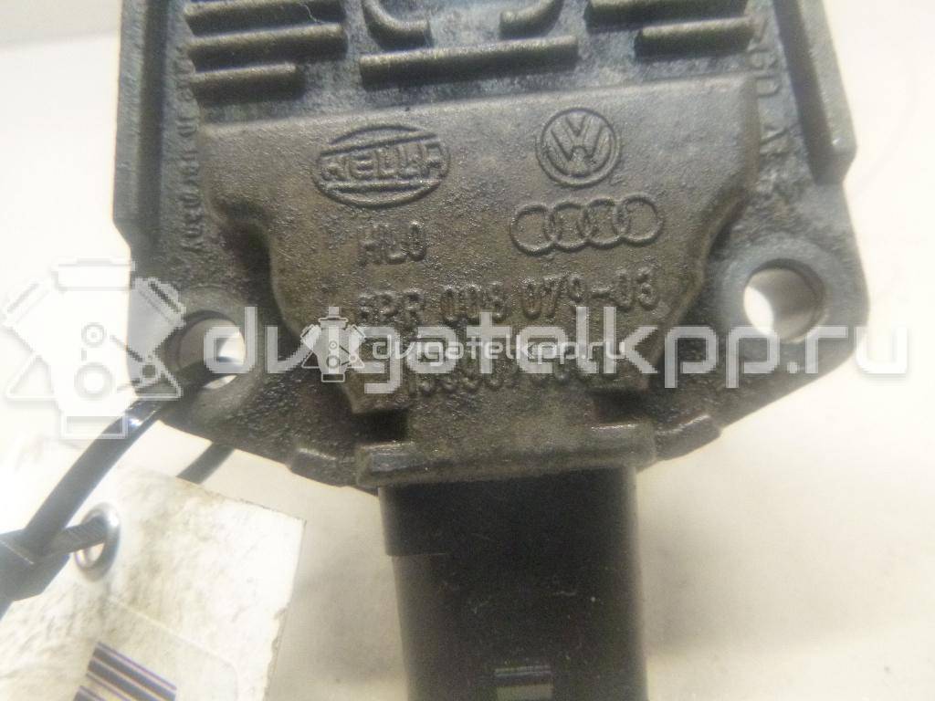 Фото Датчик уровня масла  1J0907660C для Volkswagen Scirocco / Tiguan / Polo / Touran / New Beetle {forloop.counter}}