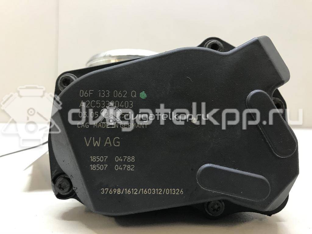 Фото Заслонка дроссельная электрическая  06F133062Q для Volkswagen Scirocco / Tiguan / Touran / Amarok S1B / Cc {forloop.counter}}