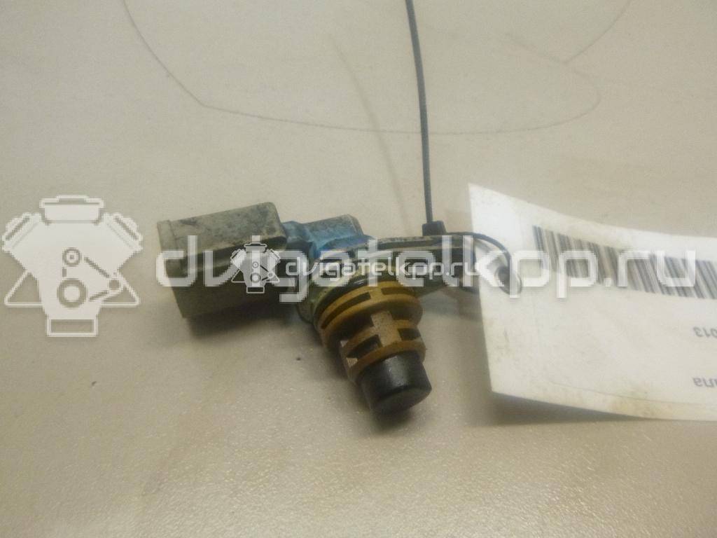 Фото Датчик положения распредвала  030907601E для Volkswagen Scirocco / Tiguan / Touran / New Beetle / Bora {forloop.counter}}