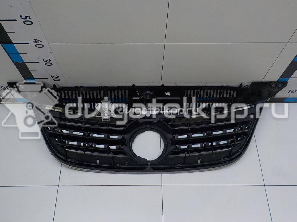 Фото Решетка радиатора  5N0853651C2ZZ для Volkswagen Tiguan {forloop.counter}}