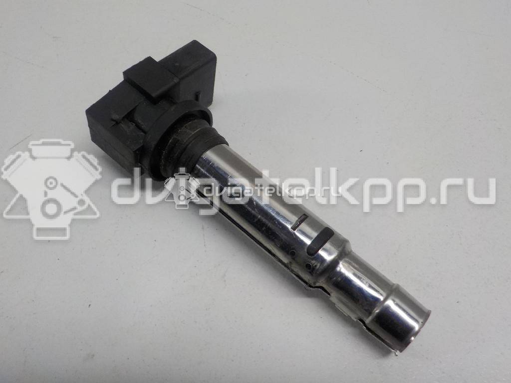 Фото Уплотнитель двери  036905715F для Volkswagen Scirocco / Tiguan / Touran / New Beetle / Bora {forloop.counter}}