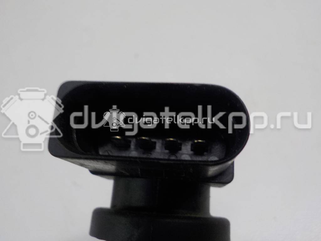 Фото Уплотнитель двери  036905715F для Volkswagen Scirocco / Tiguan / Touran / New Beetle / Bora {forloop.counter}}