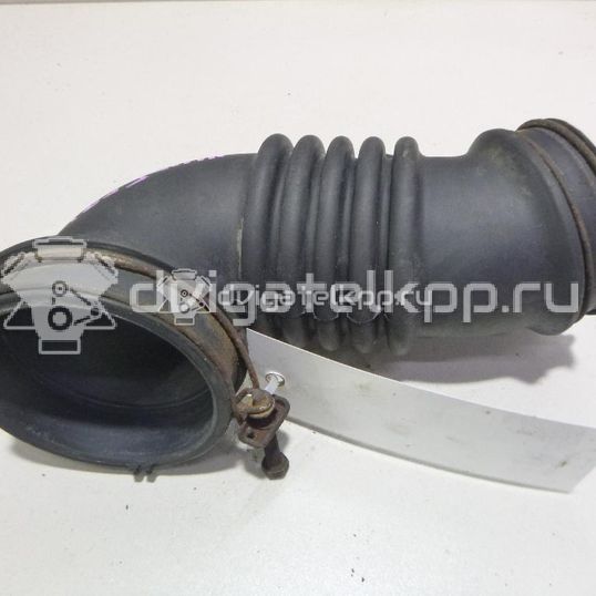 Фото Патрубок воздушного фильтра  MR571700 для Mitsubishi Lancer / Pajero / Galant / Dion Cr W