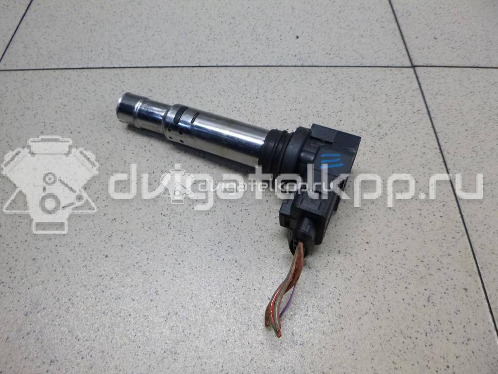 Фото Уплотнитель двери  036905715F для Volkswagen Scirocco / Tiguan / Touran / New Beetle / Bora {forloop.counter}}