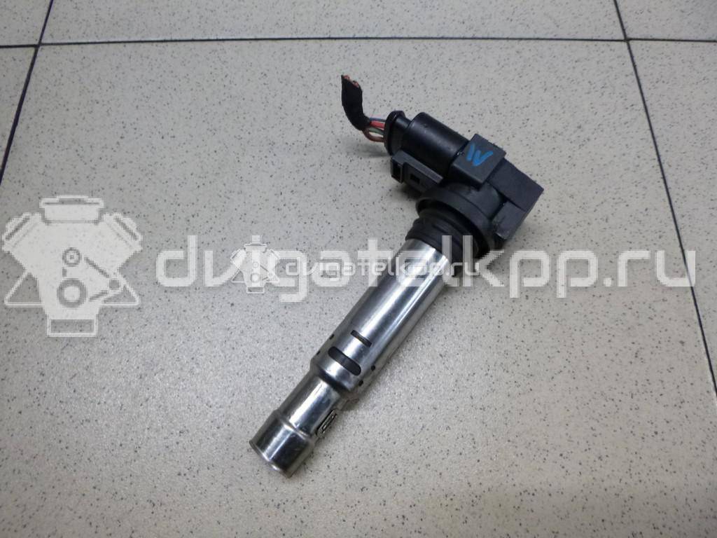 Фото Уплотнитель двери  036905715F для Volkswagen Scirocco / Tiguan / Touran / New Beetle / Bora {forloop.counter}}