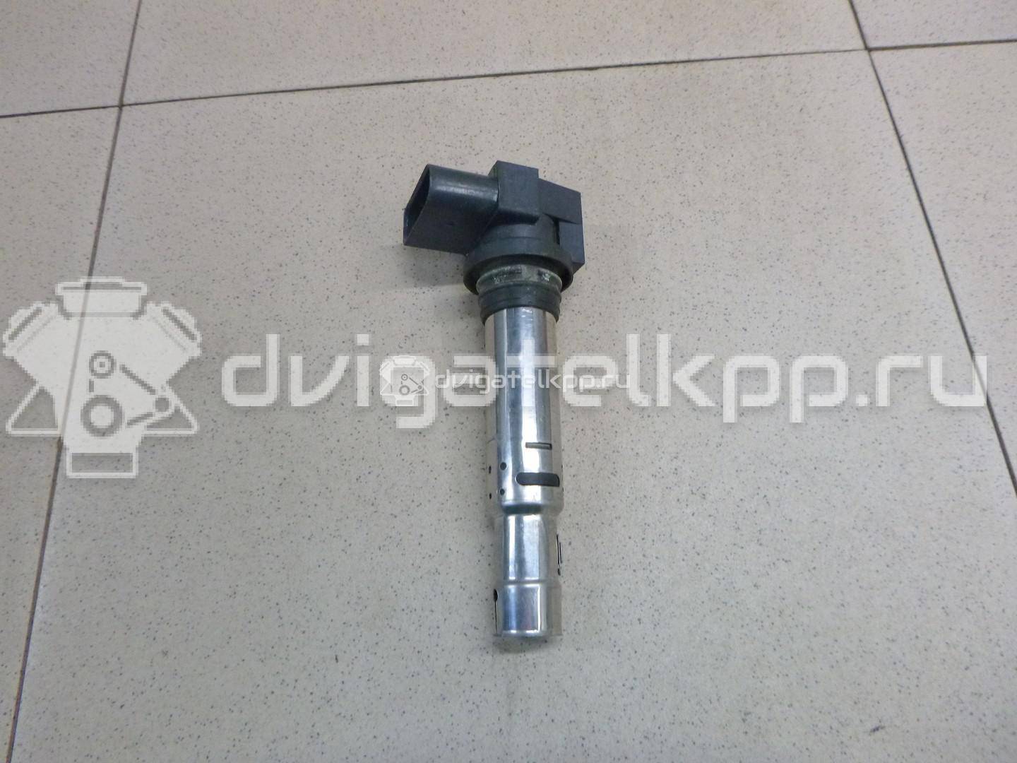 Фото Катушка зажигания  036905715F для Volkswagen Scirocco / Tiguan / Touran / New Beetle / Bora {forloop.counter}}