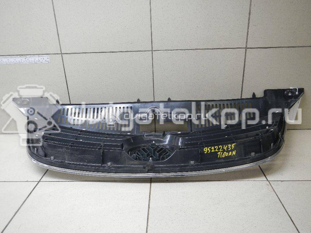 Фото Решетка радиатора  5N0853651C2ZZ для Volkswagen Tiguan {forloop.counter}}