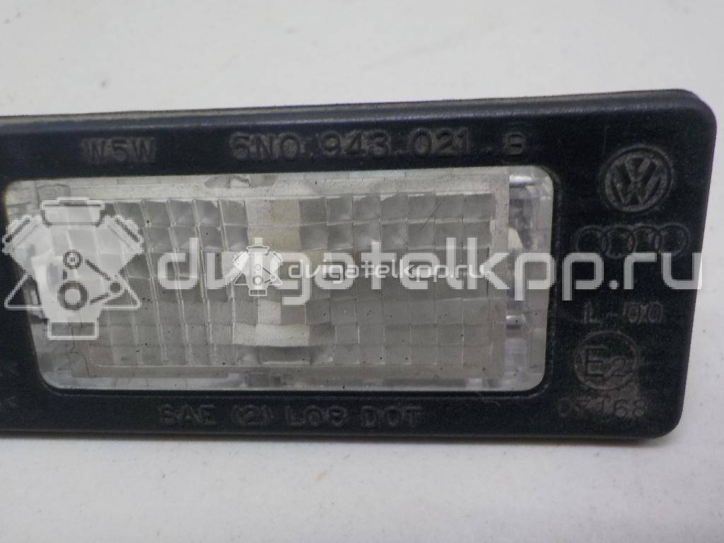 Фото Фонарь подсветки номера  5N0943021B для Seat Ibiza / Alhambra {forloop.counter}}