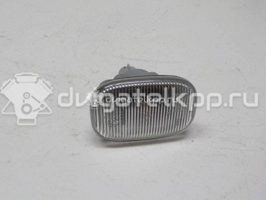 Фото Повторитель на крыло белый  8173002023 для Toyota Carina / Starlet / Prius / Rav 4 / Mr 2 {forloop.counter}}