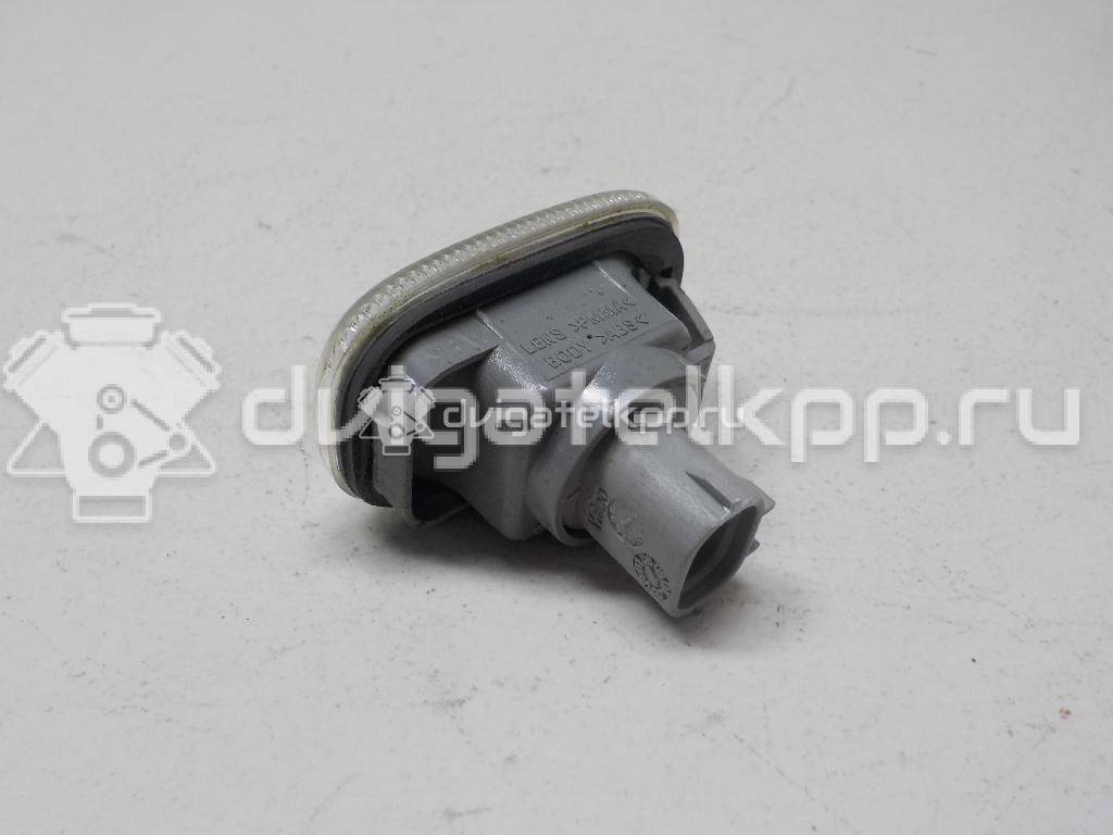 Фото Повторитель на крыло белый  8173002023 для Toyota Carina / Starlet / Prius / Rav 4 / Mr 2 {forloop.counter}}