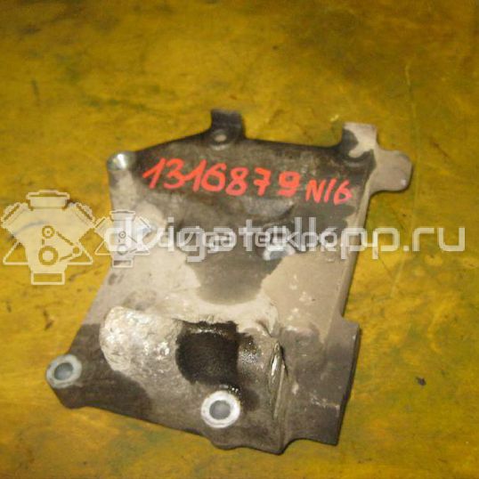 Фото Кронштейн генератора  11910BM700 для Nissan Sunny / Bluebird / Avenir / Primera / Almera