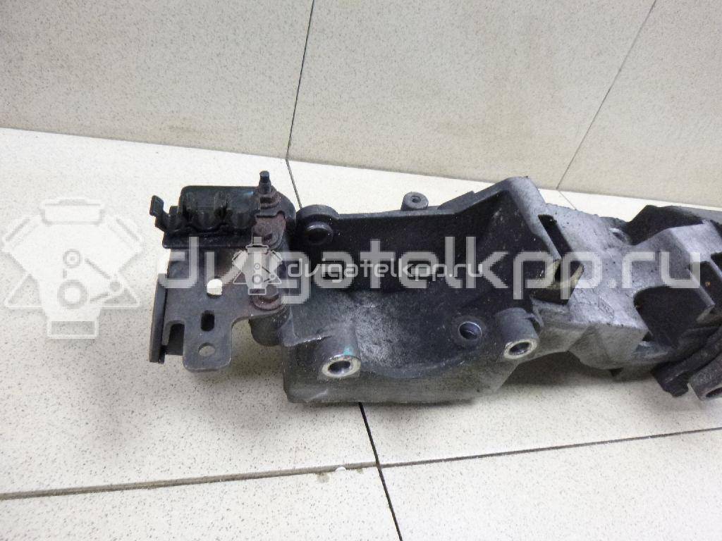 Фото Кронштейн генератора  8200527320 для Nissan Qashqai / X-Trail {forloop.counter}}