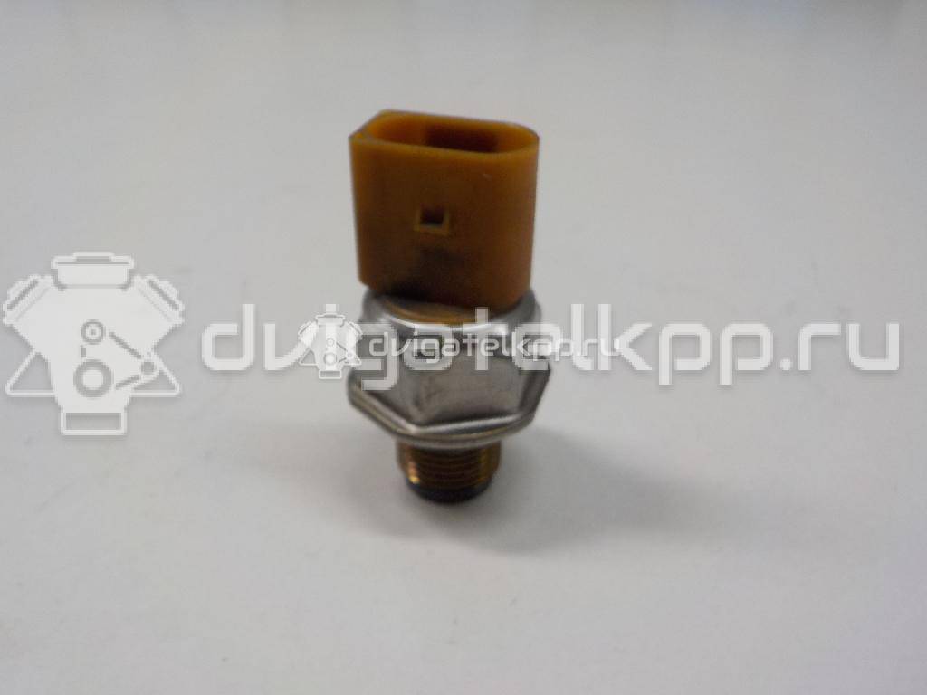 Фото Датчик давления топлива  03L906051 для Seat Ibiza / Leon / Toledo / Alhambra / Altea {forloop.counter}}