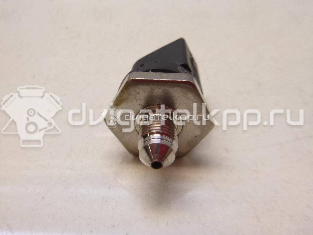 Фото Датчик давления топлива  06J906051D для Seat Ibiza / Leon / Toledo / Alhambra / Altea {forloop.counter}}