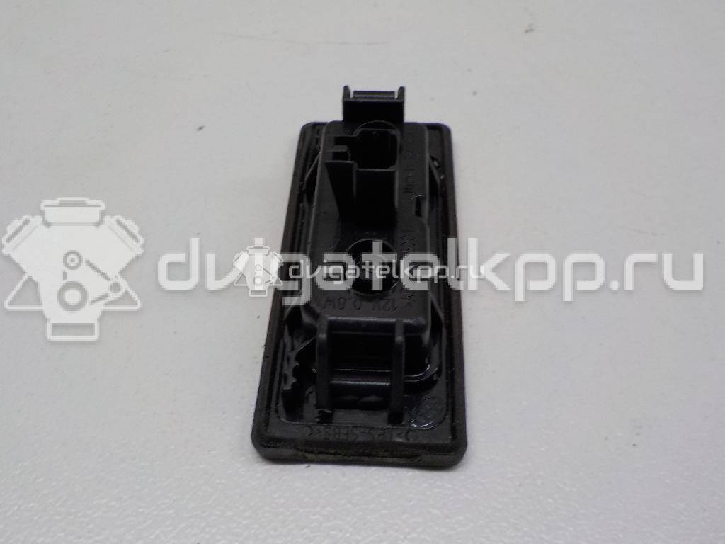 Фото Фонарь подсветки номера  3AF943021A для Volkswagen Tiguan / Touran / Cc / Multivan / Sharan {forloop.counter}}