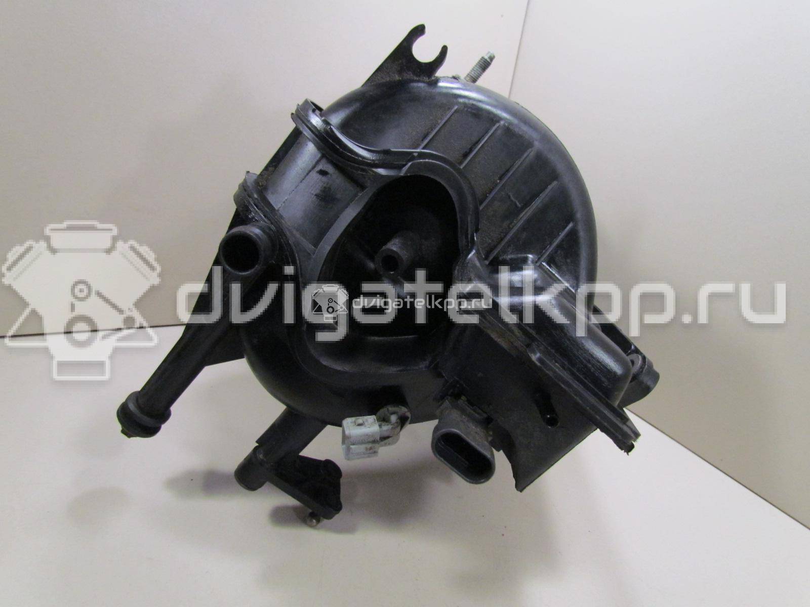 Фото Коллектор впускной  8200966437 для Mahindra Renault / Mahindra / Dacia / Nissan / Renault {forloop.counter}}