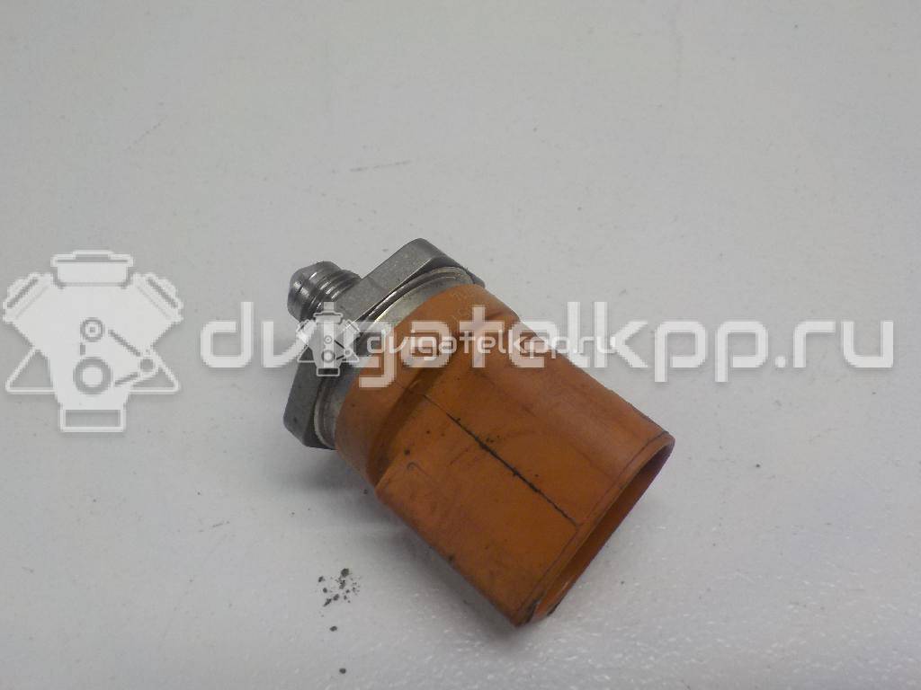 Фото Датчик давления топлива  06J906051D для Seat Ibiza / Leon / Toledo / Alhambra / Altea {forloop.counter}}