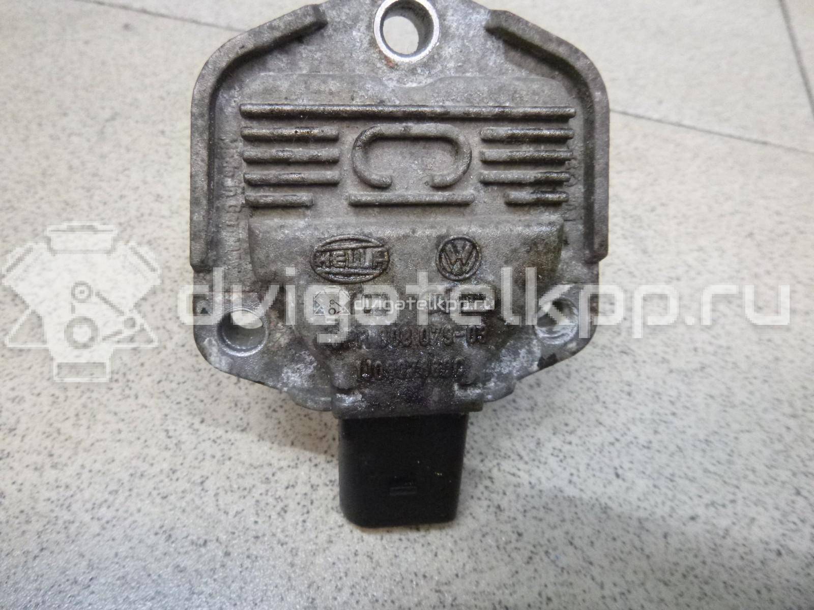 Фото Датчик уровня масла  1J0907660C для Seat Ibiza / Leon / Toledo / Altea / Exeo {forloop.counter}}