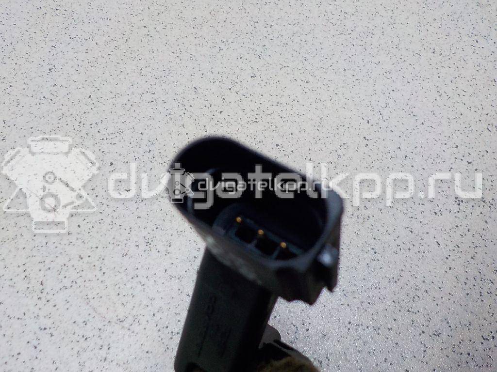 Фото Датчик положения коленвала  032906433 для Volkswagen Scirocco / Tiguan / Touran / Amarok S1B / New Beetle {forloop.counter}}