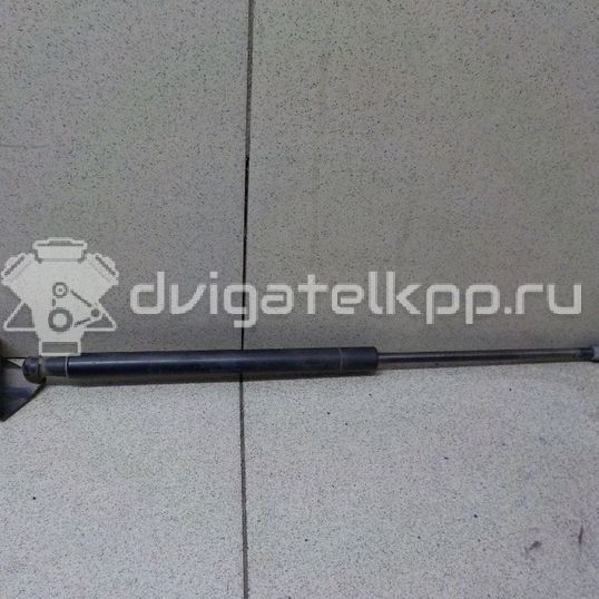 Фото Амортизатор двери багажника  689600D010 для Toyota Yaris / Corolla