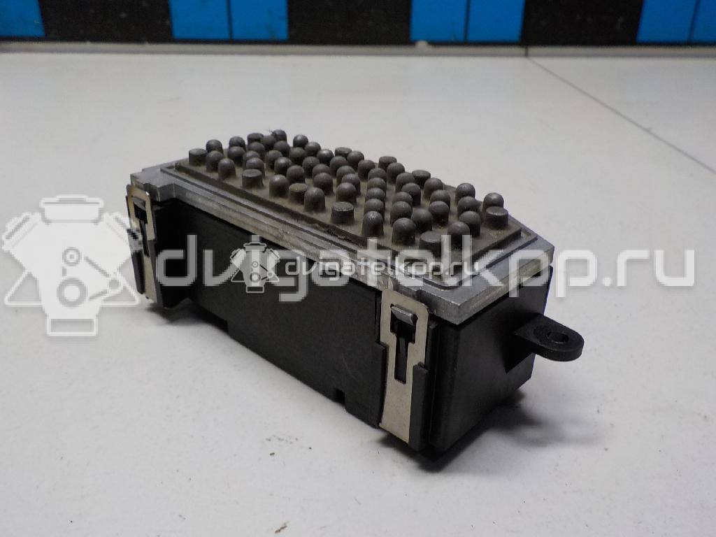 Фото Резистор отопителя  3c0907521f для Volkswagen Scirocco / Tiguan / Touran / Amarok S1B / Cc {forloop.counter}}