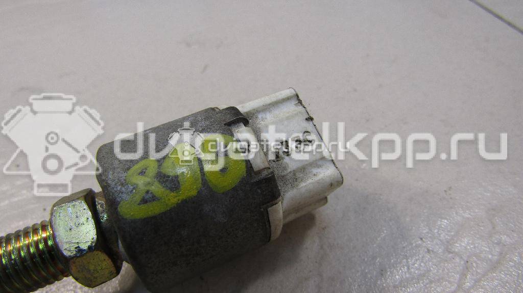 Фото Датчик включения стопсигнала  8434020060 для Toyota Supra / Land Cruiser / Camry / Hiace / Avensis {forloop.counter}}