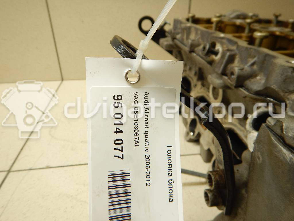 Фото Головка блока для двигателя AUK для Audi A4 / A6 255 л.с 24V 3.1 л бензин 06E103067AL {forloop.counter}}