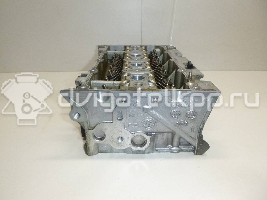 Фото Головка блока для двигателя CWVA для Skoda / Volkswagen / Seat 110 л.с 16V 1.6 л бензин 04E103065H {forloop.counter}}