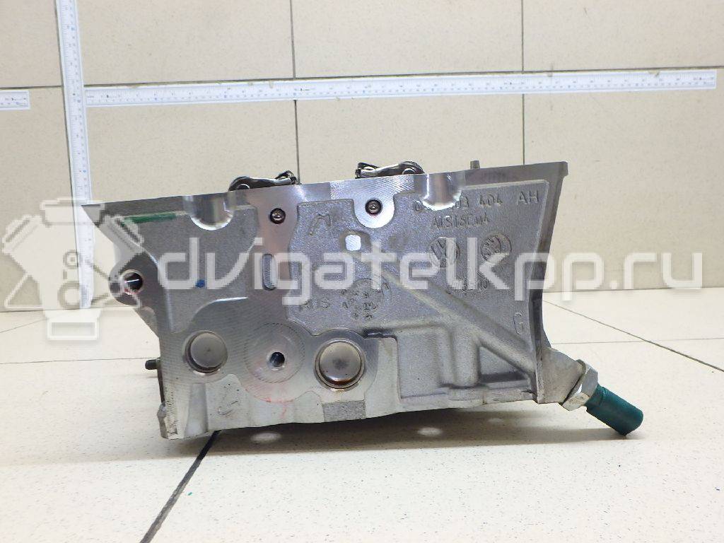 Фото Головка блока для двигателя CWVA для Skoda Fabia / Octavia / Yeti 5L / Rapid 110 л.с 16V 1.6 л бензин 04E103065H {forloop.counter}}