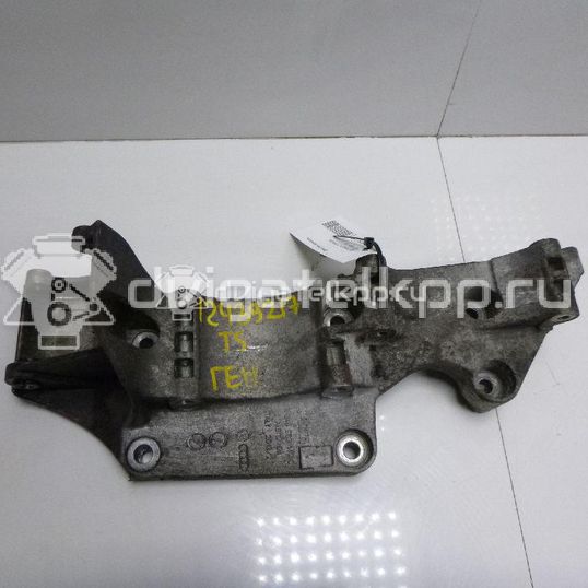 Фото Кронштейн генератора  045903143C для Seat Ibiza / Cordoba / Arosa 6H