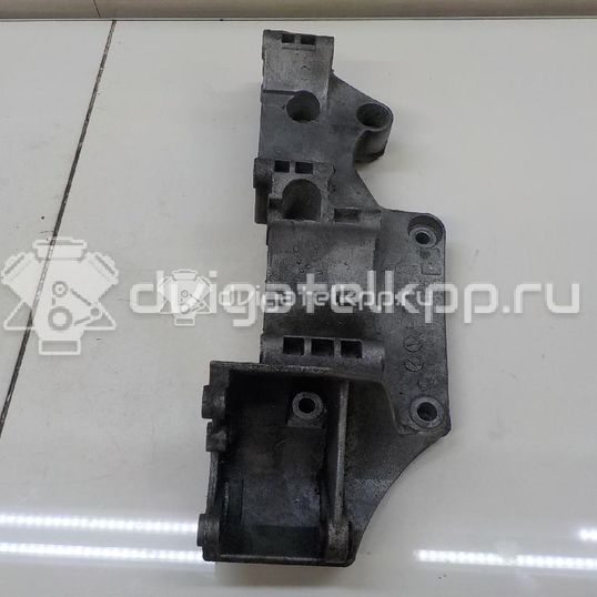 Фото Кронштейн генератора  045903143C для Seat Ibiza / Cordoba / Arosa 6H