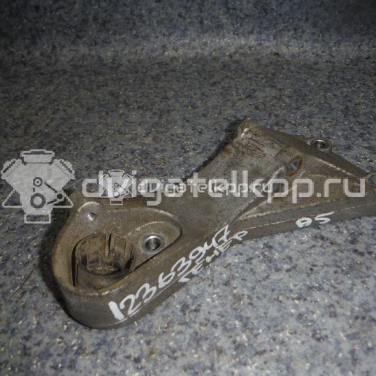 Фото Кронштейн генератора  030145169N для Seat Leon / Toledo