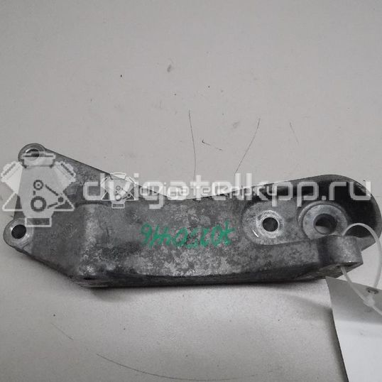 Фото Кронштейн генератора  030145169N для Seat Leon / Toledo