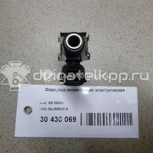 Фото Форсунка инжекторная электрическая  06L906031A для Seat Leon