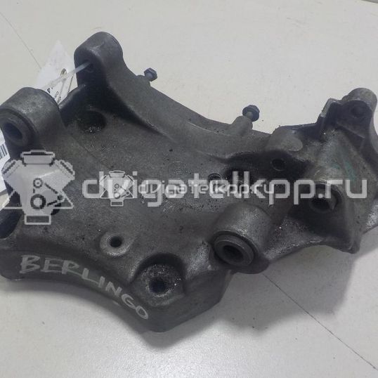 Фото Кронштейн генератора  5706J4 для peugeot 206