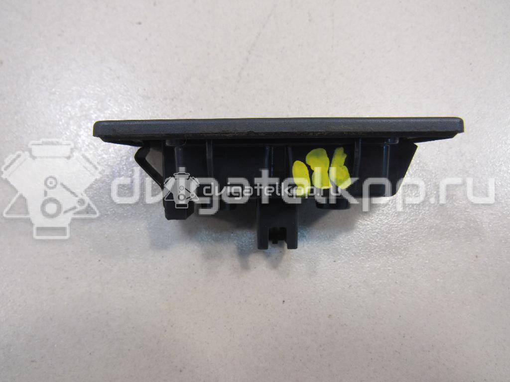 Фото Фонарь подсветки номера  3AF943021A для Volkswagen Tiguan / Touran / Cc / Multivan / Sharan {forloop.counter}}