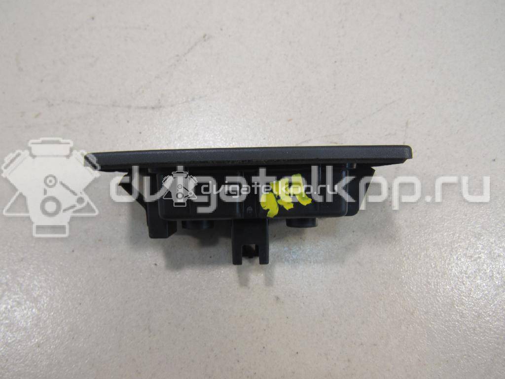 Фото Фонарь подсветки номера  3AF943021A для Volkswagen Tiguan / Touran / Cc / Multivan / Sharan {forloop.counter}}