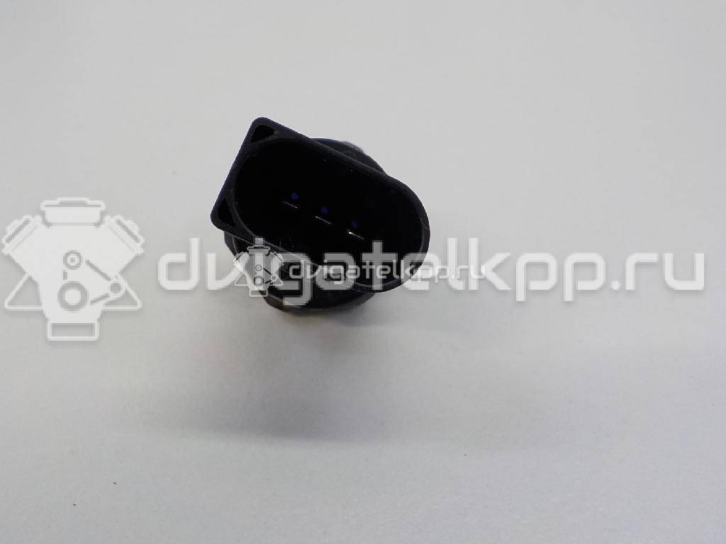 Фото Датчик давления топлива  06J906051F для Volkswagen Scirocco / Tiguan / Touran / Cc / Sharan {forloop.counter}}