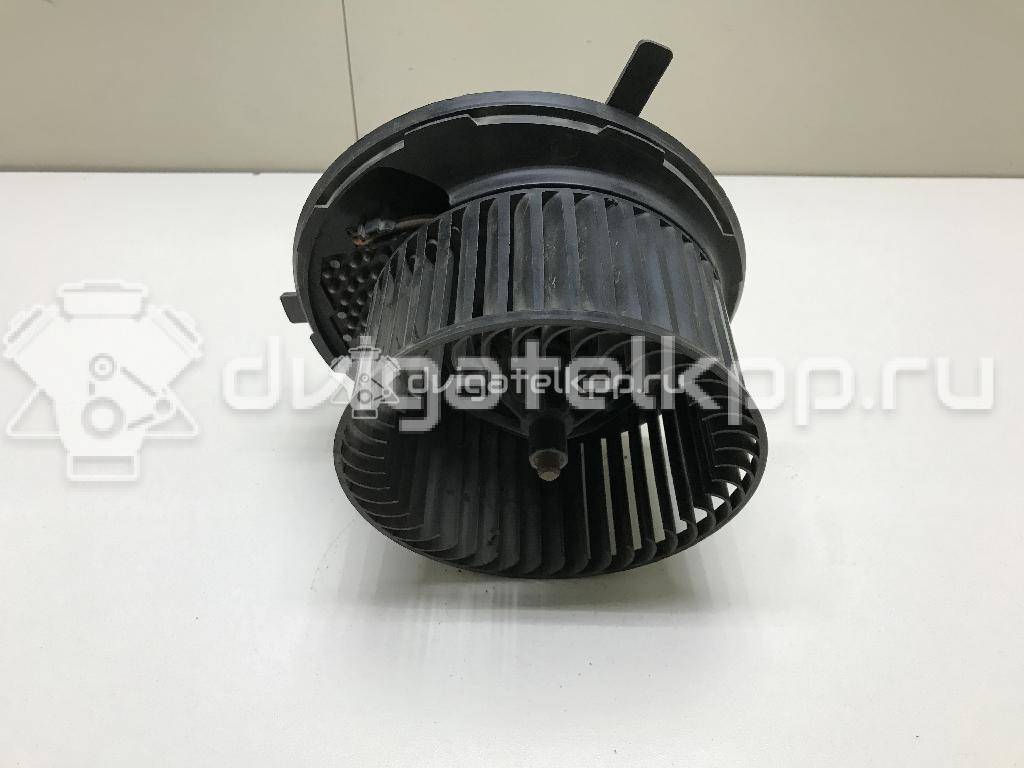 Фото Моторчик отопителя  3C1820015P для Volkswagen Scirocco / Tiguan / Touran / Cc / Sharan {forloop.counter}}