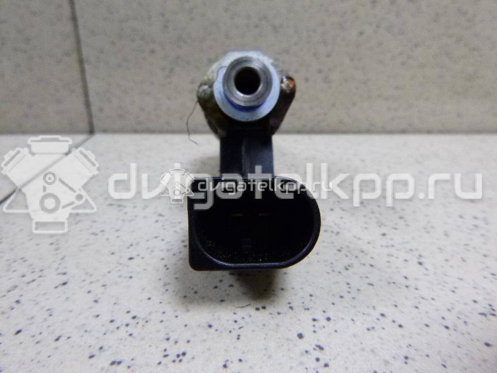 Фото Форсунка инжекторная электрическая  03C906036M для Skoda Octaviaii 1Z3 / Yeti 5L / Fabia / Octavia / Superb {forloop.counter}}