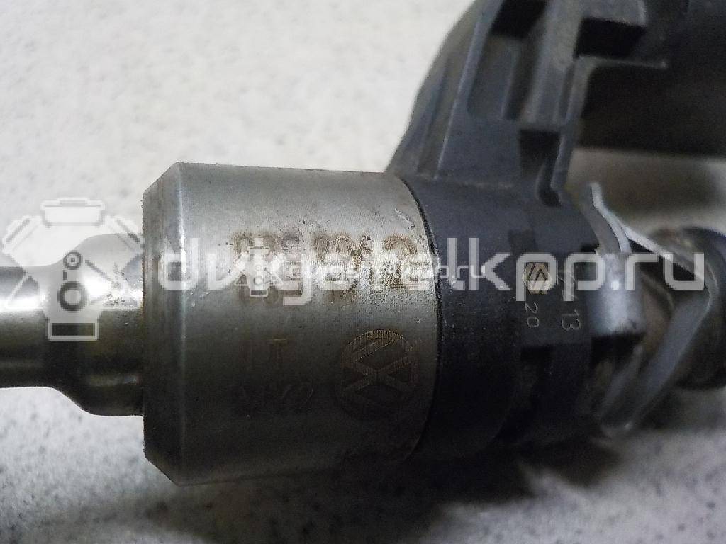 Фото Форсунка инжекторная электрическая  03C906036M для Skoda Octaviaii 1Z3 / Yeti 5L / Fabia / Octavia / Superb {forloop.counter}}