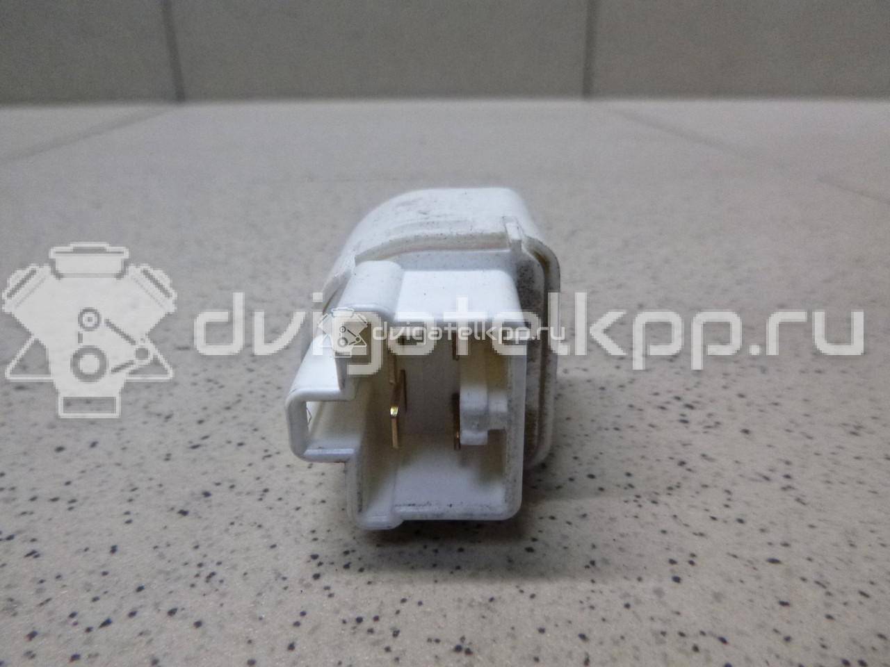 Фото Датчик включения стопсигнала  8434019025 для Toyota Dyna / Iq J1 / Land Cruiser / Hiace / Avensis {forloop.counter}}