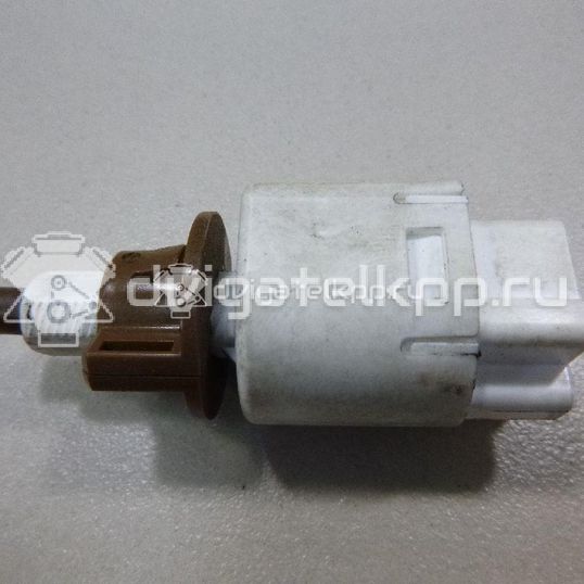 Фото Датчик включения стопсигнала  8434019025 для Toyota Dyna / Iq J1 / Land Cruiser / Hiace / Avensis