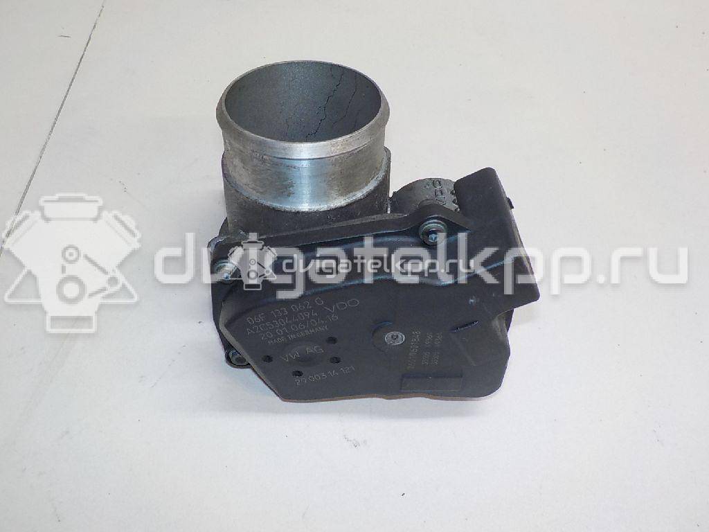 Фото Заслонка дроссельная электрическая  06F133062G для Skoda Octaviaii 1Z3 / Yeti 5L / Fabia / Octavia / Superb {forloop.counter}}