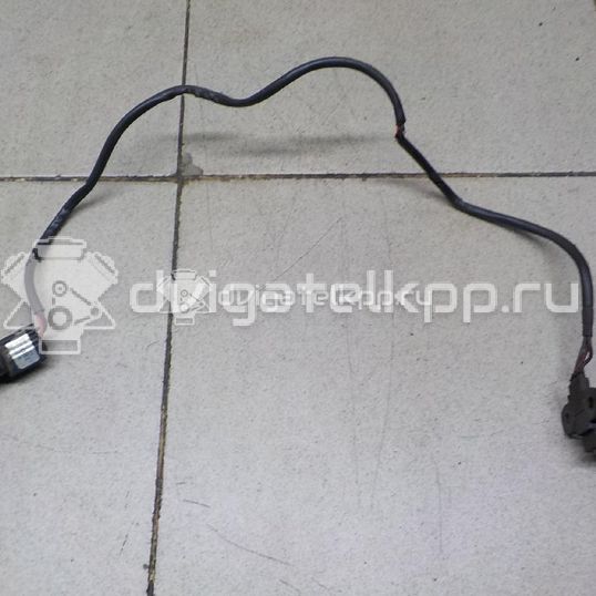 Фото Датчик положения коленвала  MD303649 для Mitsubishi Lancer / Pajero / L