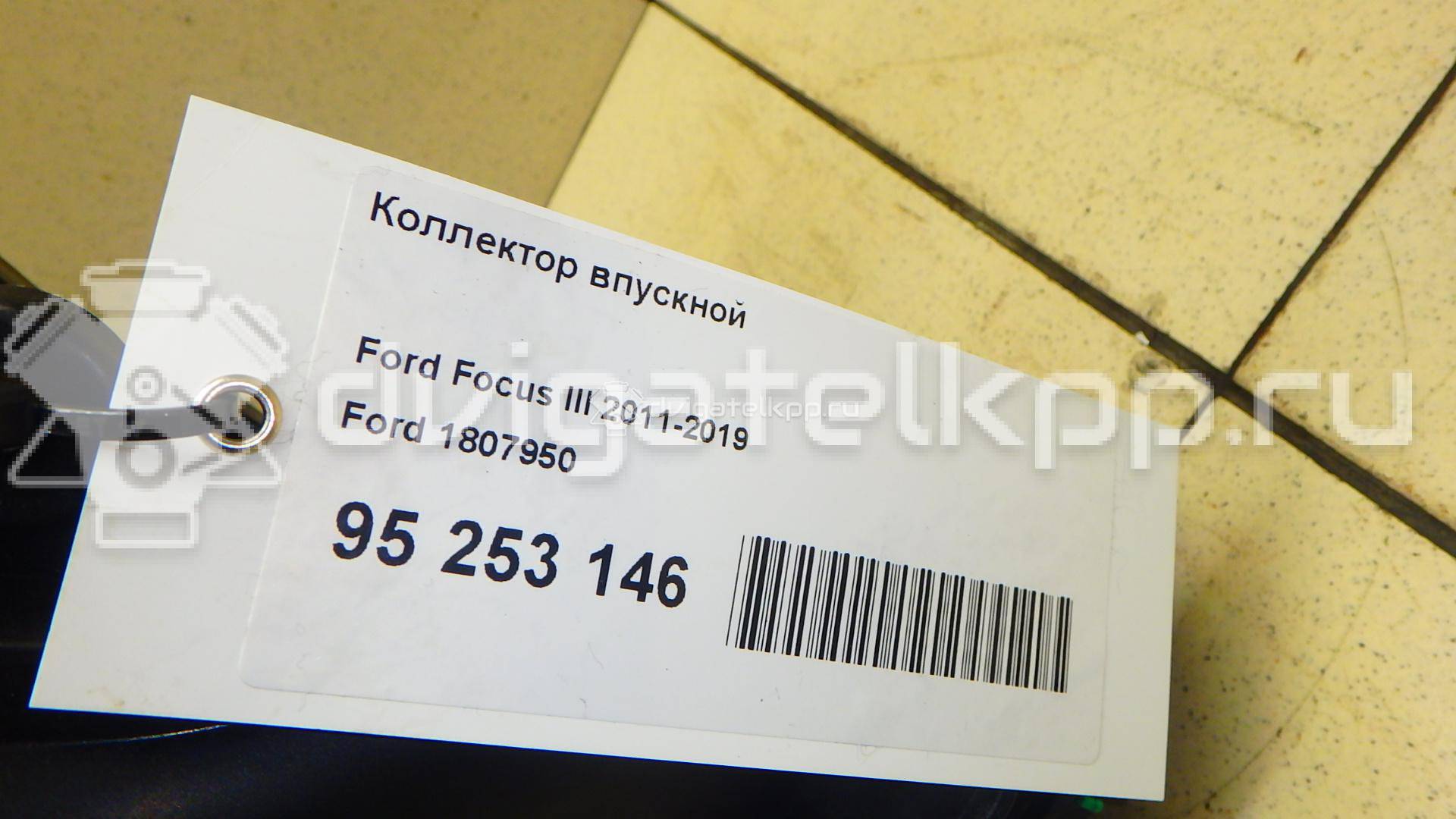 Фото Коллектор впускной  1807950 для Ford Fiesta / Focus / C-Max / B-Max Jk / Mondeo {forloop.counter}}