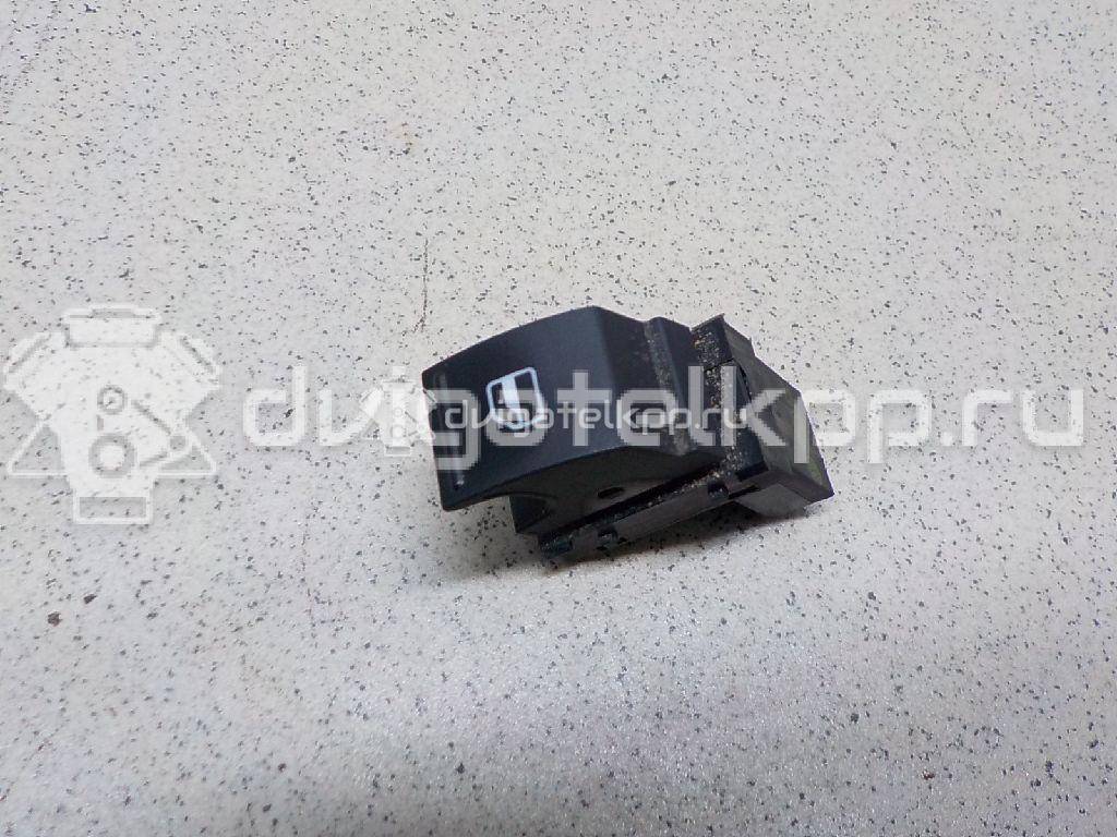 Фото Кнопка стеклоподъемника  7L6959855BREH для Seat Ibiza / Leon / Toledo / Alhambra / Altea {forloop.counter}}