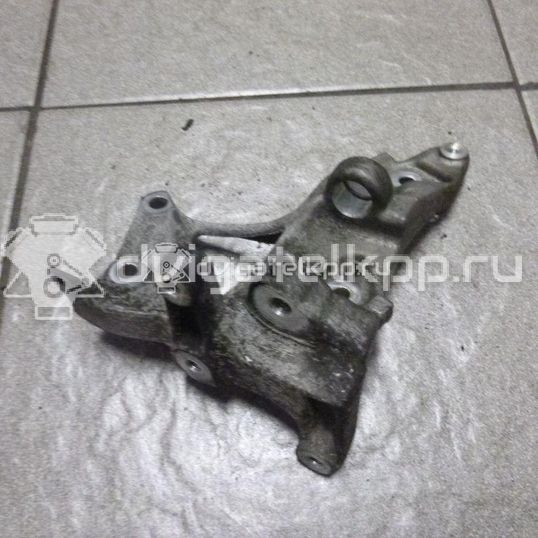 Фото Кронштейн генератора  31216162 для ford B-MAX