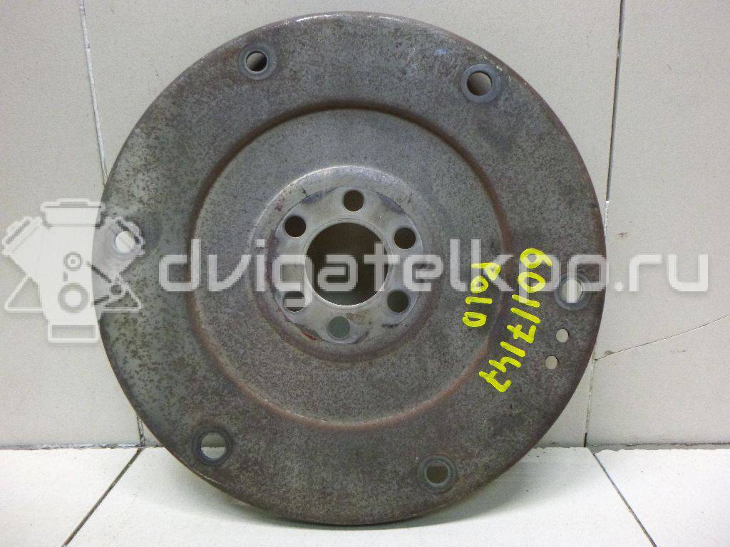 Фото Маховик для двигателя BTS для Volkswagen / Skoda / Seat 105 л.с 16V 1.6 л бензин 038105327B {forloop.counter}}