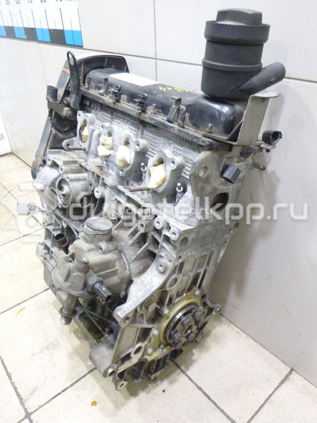 Фото Контрактный (б/у) двигатель AKL для Skoda / Volkswagen / Seat 101 л.с 8V 1.6 л Супер-бензин (95) неэтилированный 06A100098X {forloop.counter}}